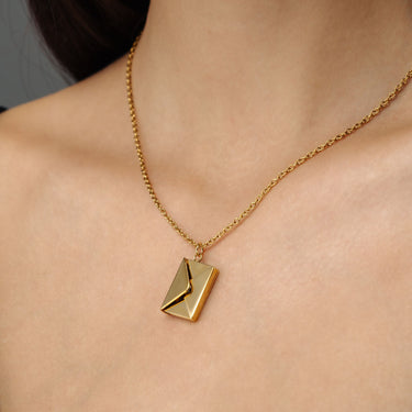 Envelope Name Necklace - Custom Name Necklace - Gifts for Mother's Day - Gifts for Mom - Personalized Gift Necklace Gold Brother & Sisters